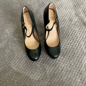 Cute Jessica Simpson heels 7m,